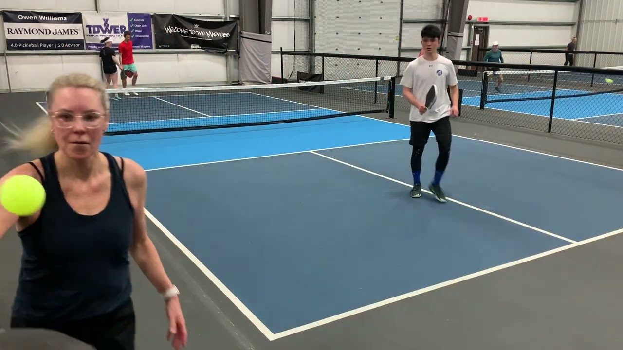 Isabelle/Daren vs Danielle/Gerry
