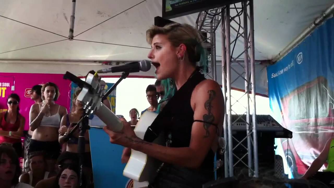 Parker - Automatic  Loveletter warped tour Camden 2011