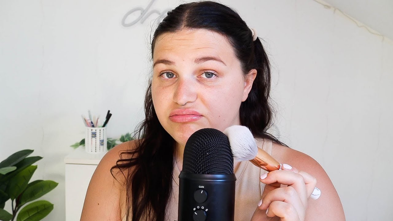ASMR POV : la peste te fait de l'ASMR en plein cours