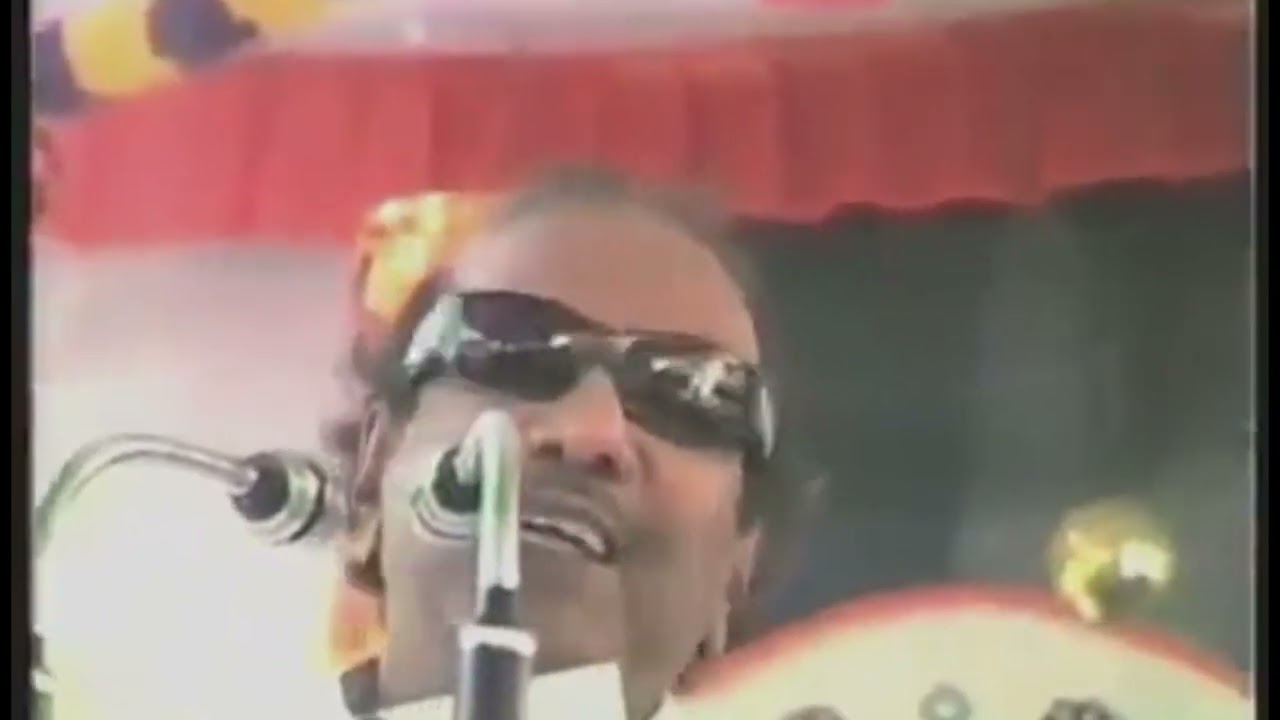 என்னை தெய்வமென்று சொல்லி தெய்வத்தை இழிவுபடுத்தாதீர்கள், என்னையும் இழிவுபடுத்தாதீர்கள் | கலைஞர்