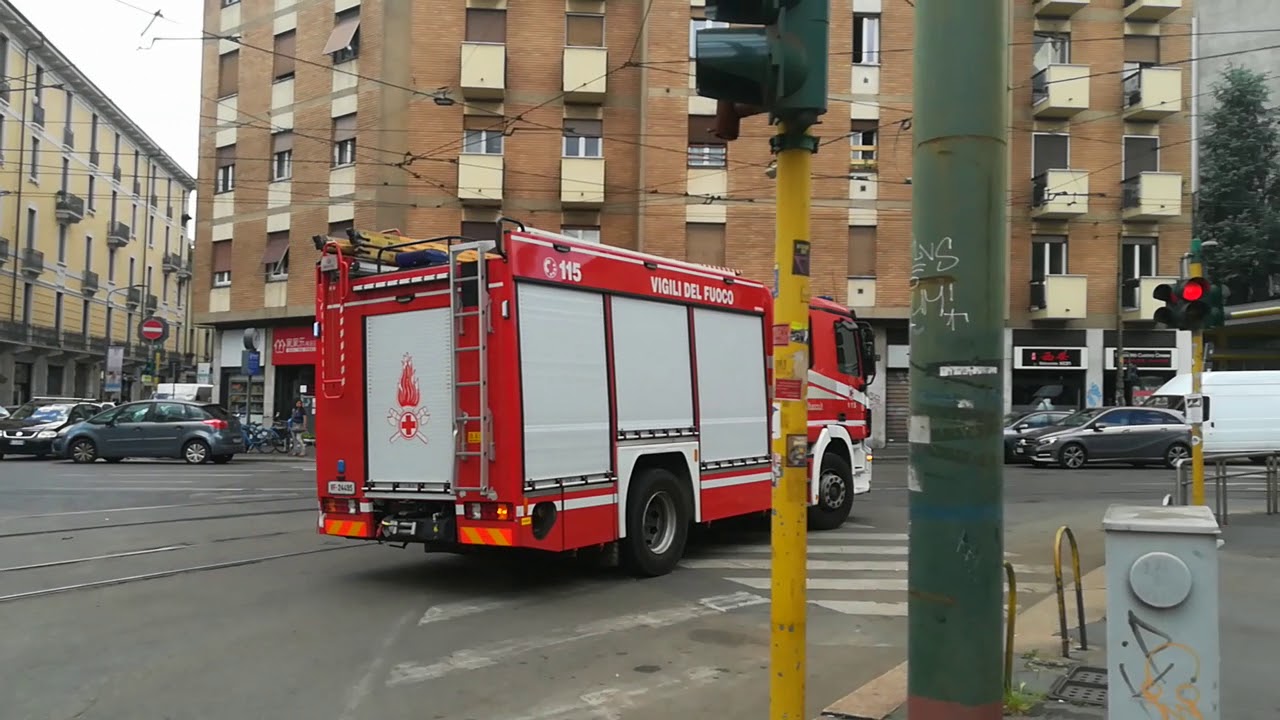 Vigili del Fuoco Milano in Emergenza.