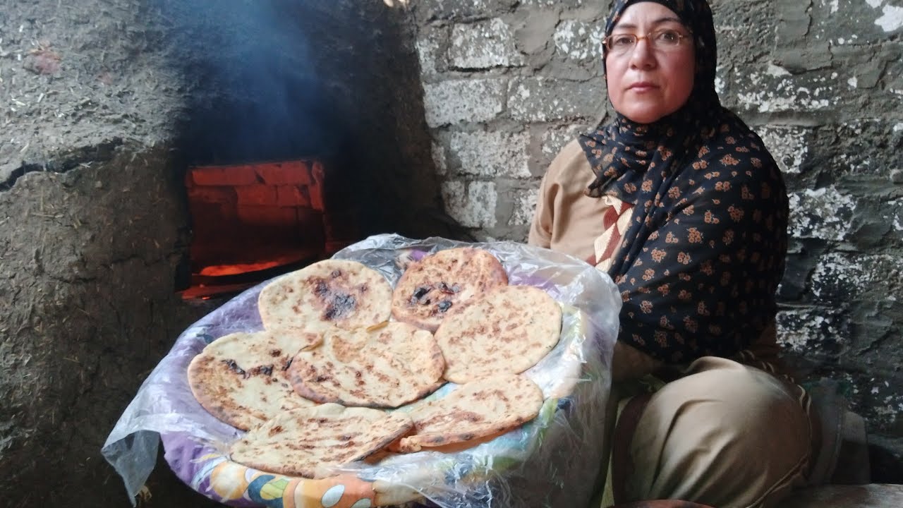 الفطير الذره فى الفرن البلدى والطعم حكاية 😋