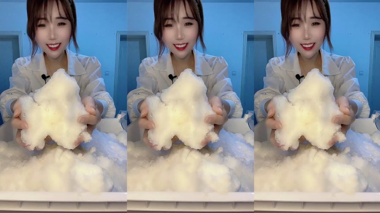 ASMR WHITE ICE BY YY #asmr #kwai #crunchyasmr #whiteice #iceeating #asmreating #shavedice