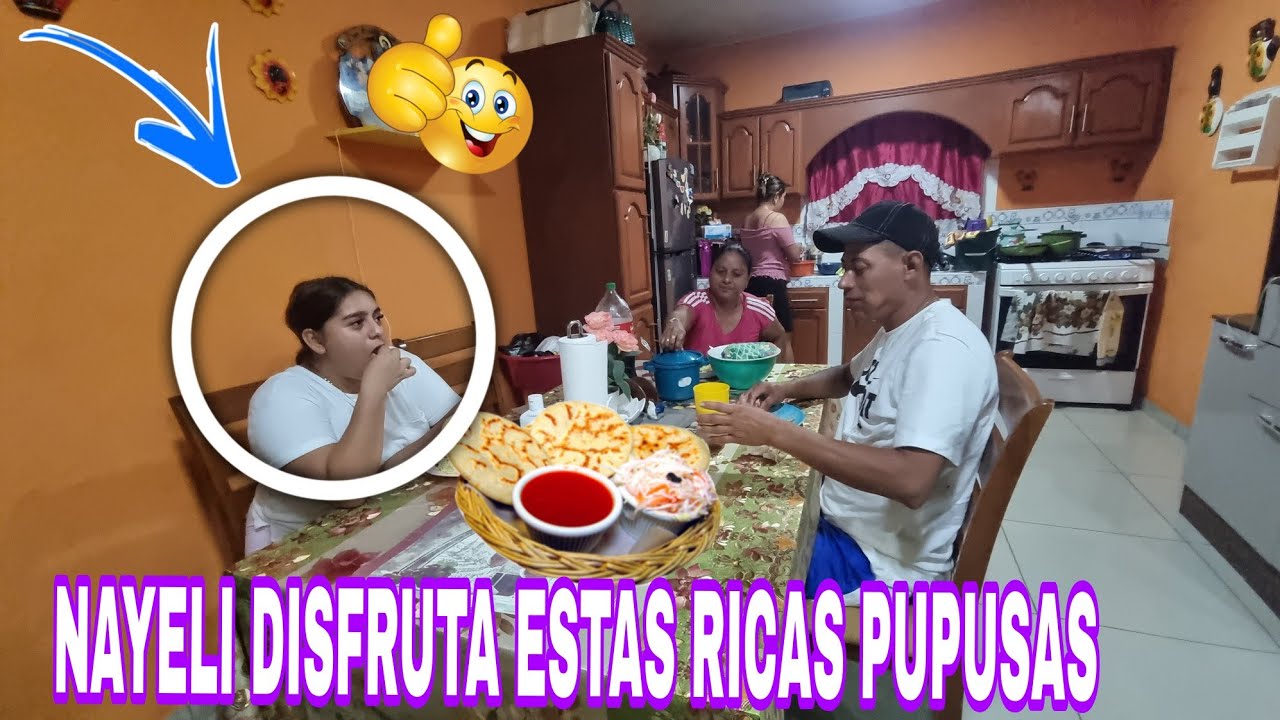  NAYELI DISFRUTA ESTAS  RICAS  PUPUSAS ECHAS POR CLAUDIA 👧 🥰