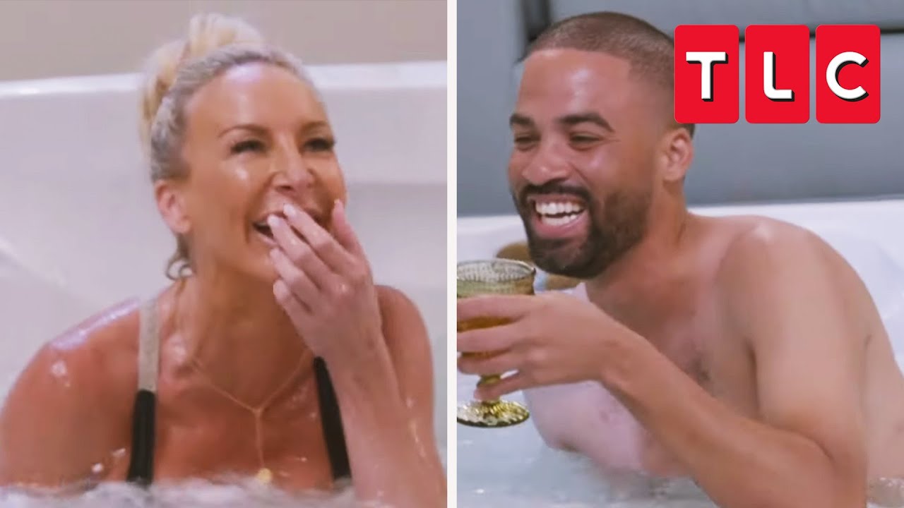 Billy and Kelle&rsquo;s Romantic Hot Tub Session | MILF Manor | TLC