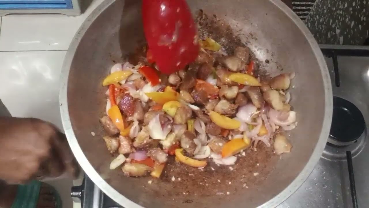 ginisang sayote at repolyo w/ pork