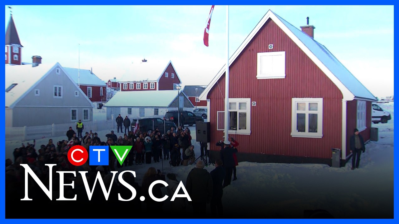 Crowd sings ‘O Canada’ at consulate flag raising ceremony in Greenland