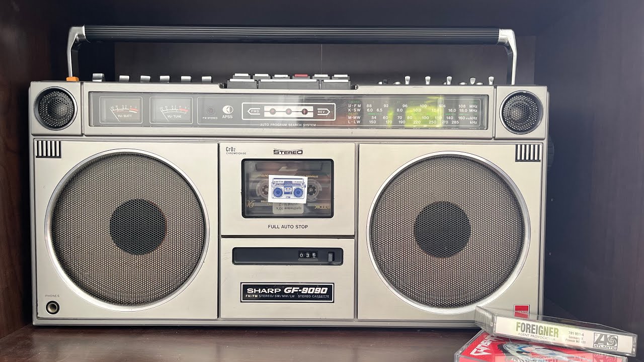 Retro 70’s BOOMBOX! Sharp GF-9090 classic ghetto blaster