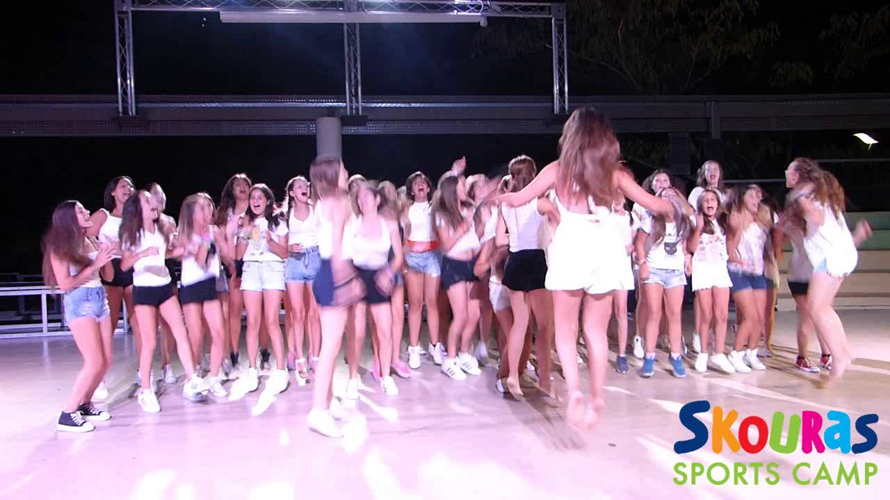 Skouras Camp : Κραυγή Πευκοράματος και Village ΄Γ περιόδου 2016