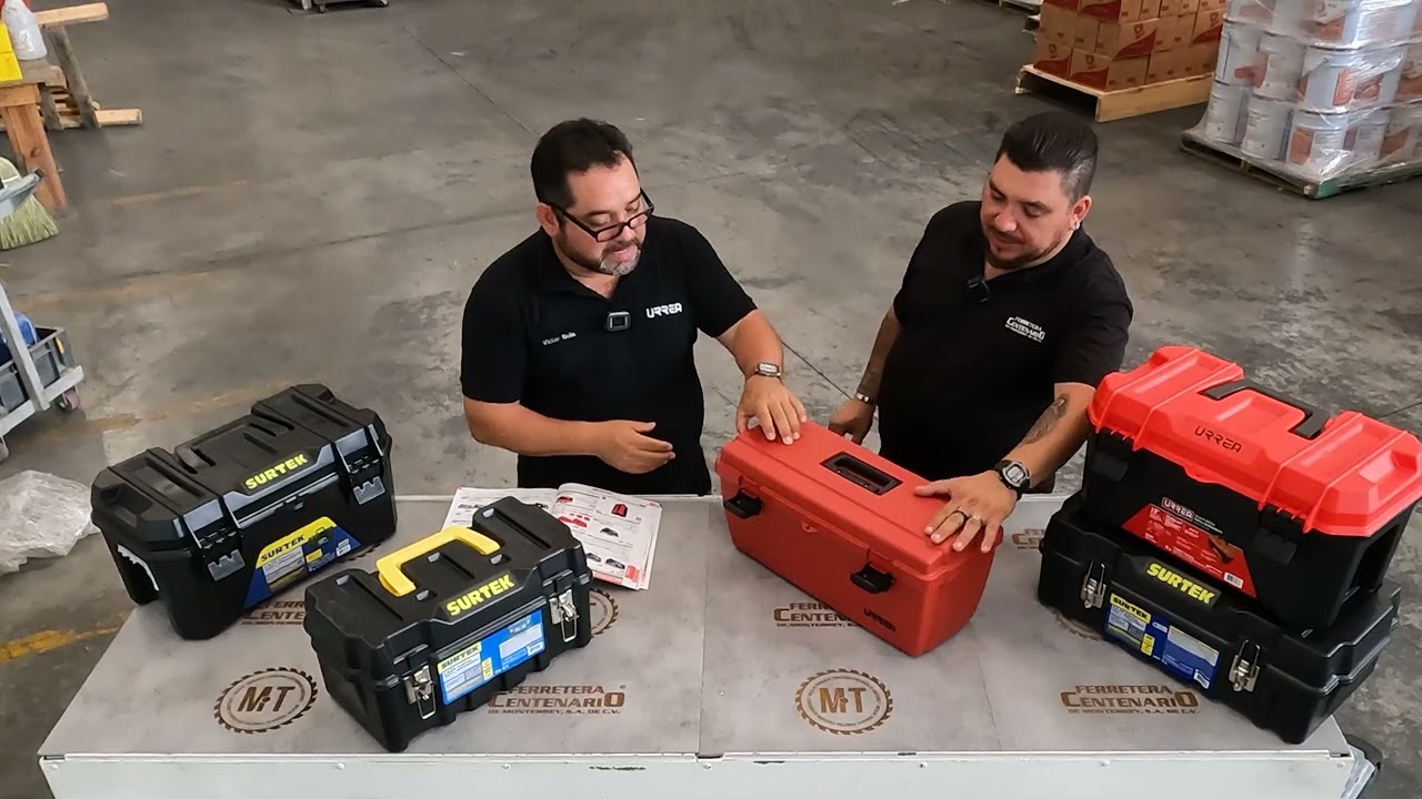Cajas de Herramientas de Urrea y Surtek en Ferretera Centenario de Monterrey