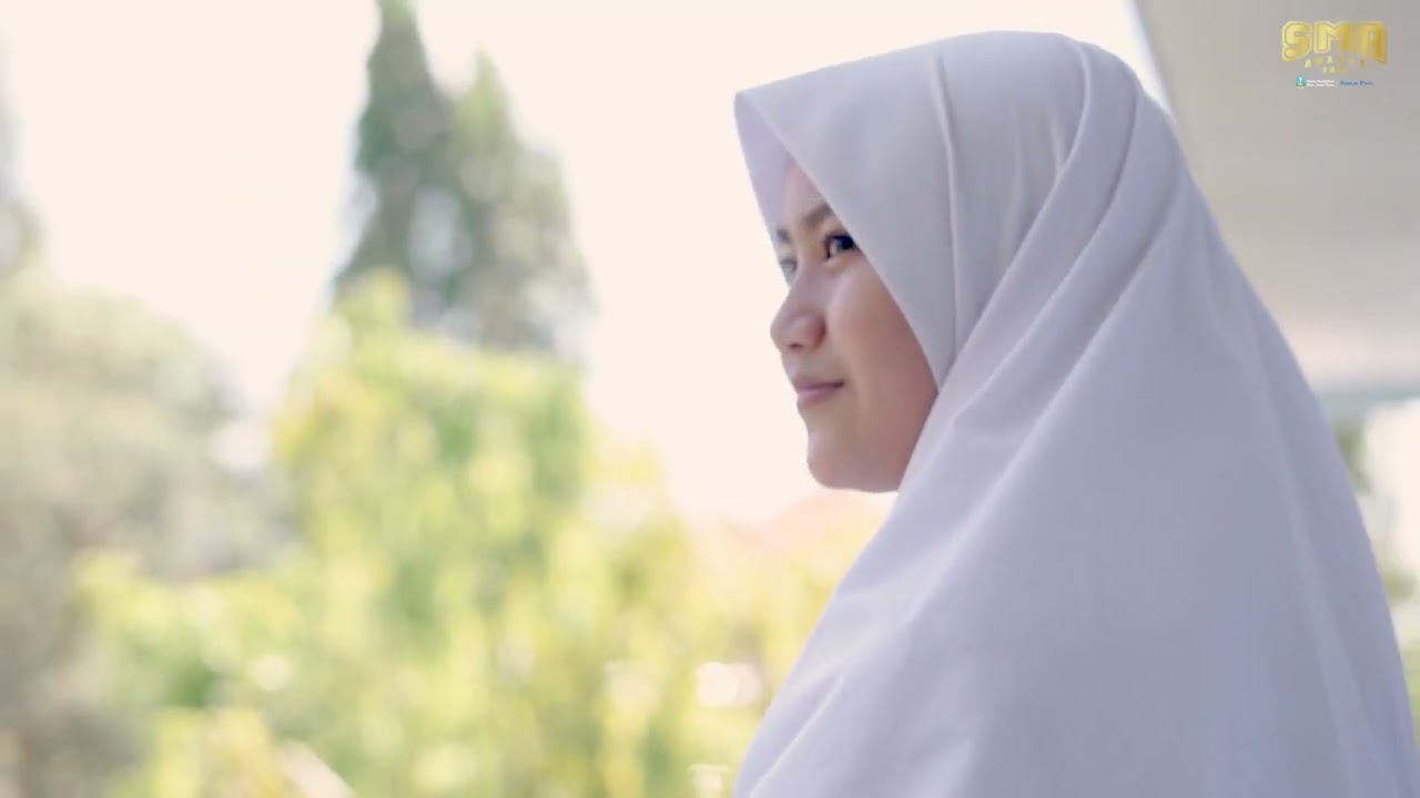 Jawa Pos SMA Awards 2022 – Duta Pelajar Putri – SMA Muhammadiyah 10 Sugio