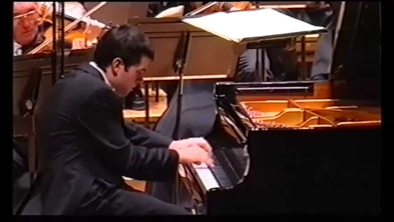Alberto Nosè, piano - F. Chopin, Concerto n°1 op.11 - 3rd movement