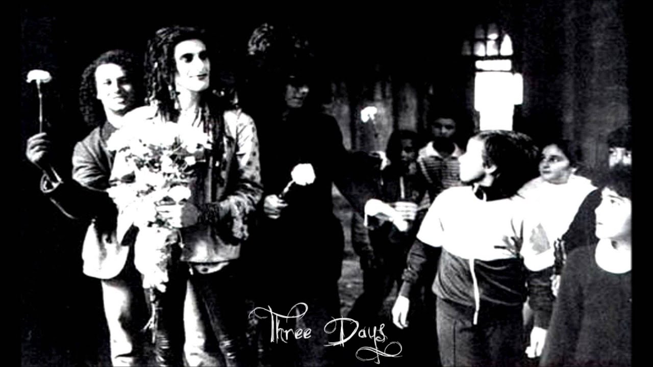 Jane's Addiction - Three Days (Live at King County Fairgrounds 1991).wmv