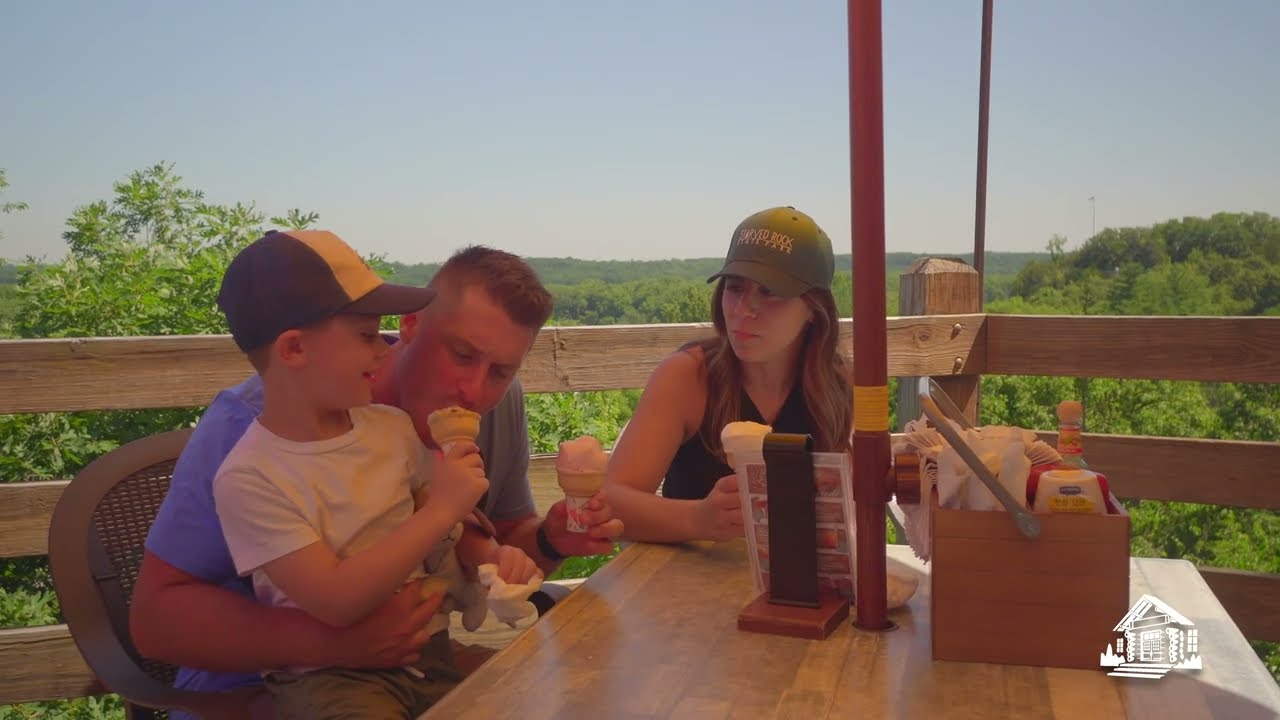 Wake Up with Nature at Starved Rock Lodge