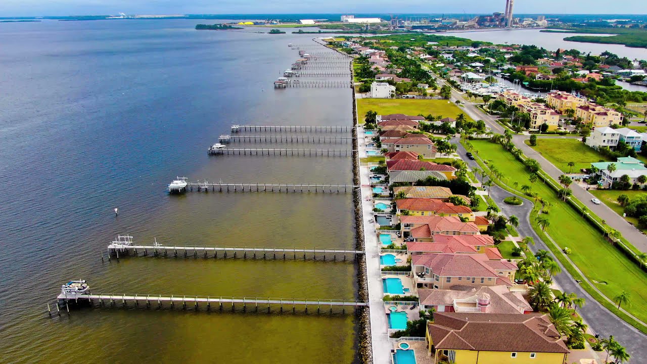 The Apollo Beach Nature Preserve by FilmBz