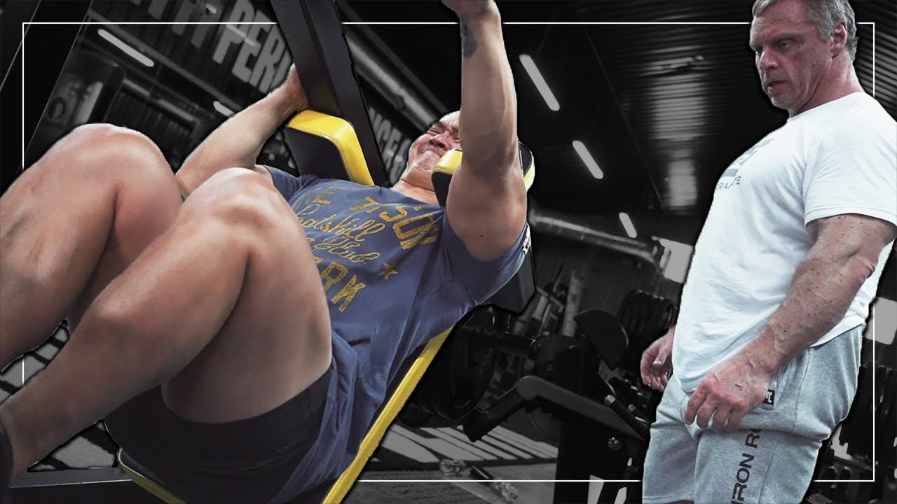 VLOG 5 - Insane Leg Workout | Epic Food | Mini Golf For Quad Sweep