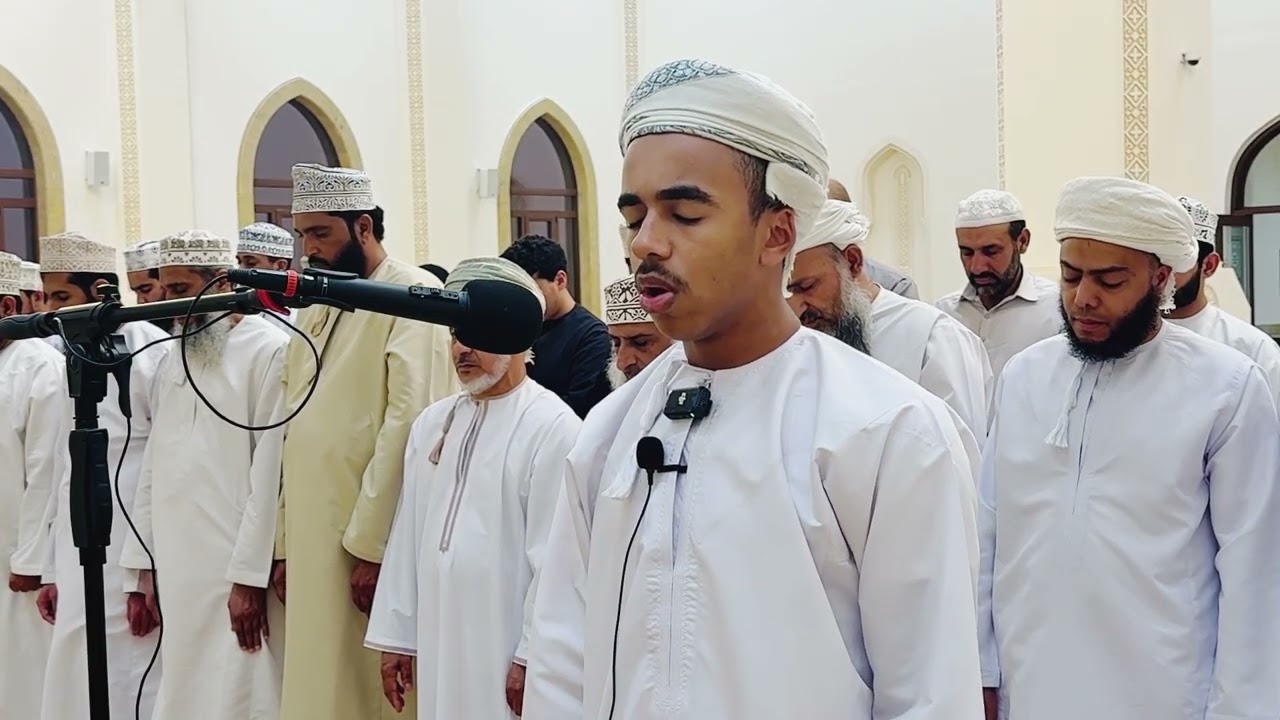 تلاوة من صلاة التراويح للقارئ سالم الشكيلي ( الجزء الرابع )