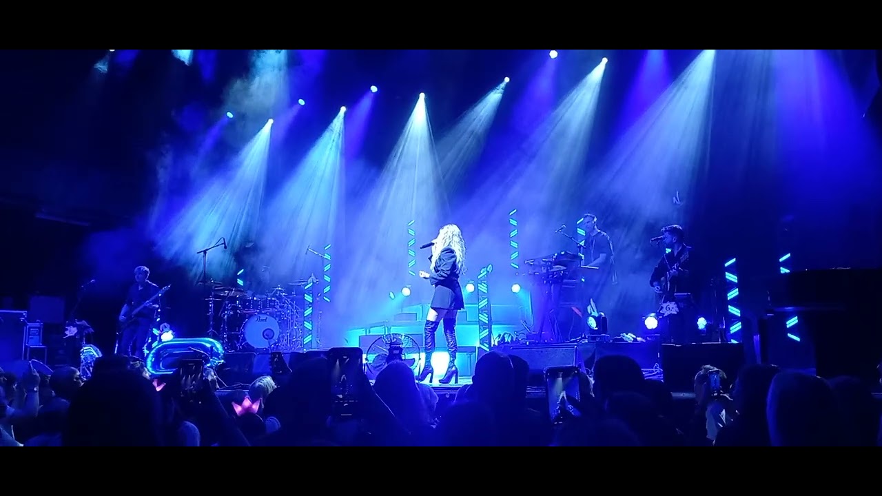 @MarieReim_official Michelle Tour Marie Reim Live - Durch den Regen Köln Palladium (8.4.2023)