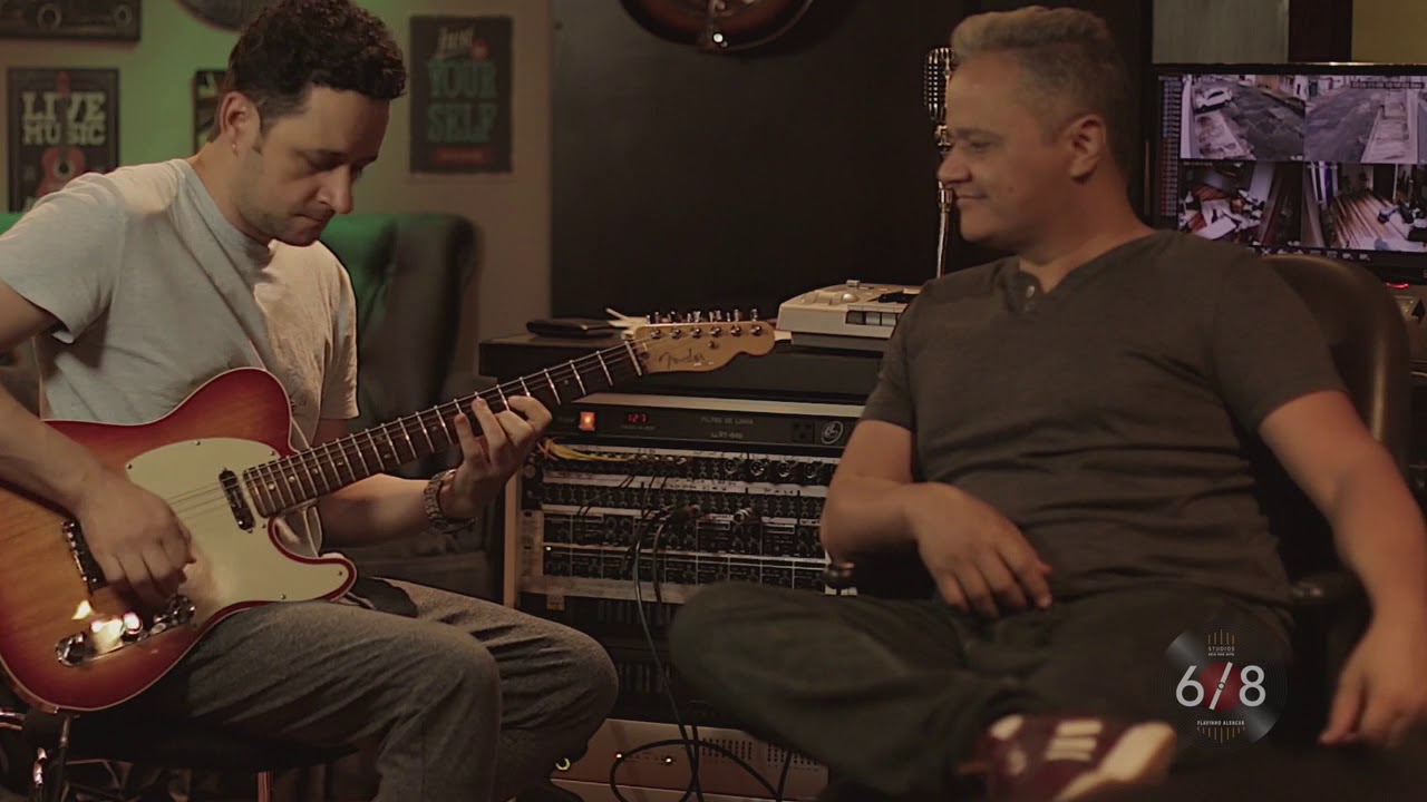 Marcio Kwen gravando Guitarra