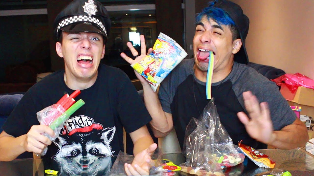 PROVANDO OS DOCES MAIS AZEDOS DO MUNDO