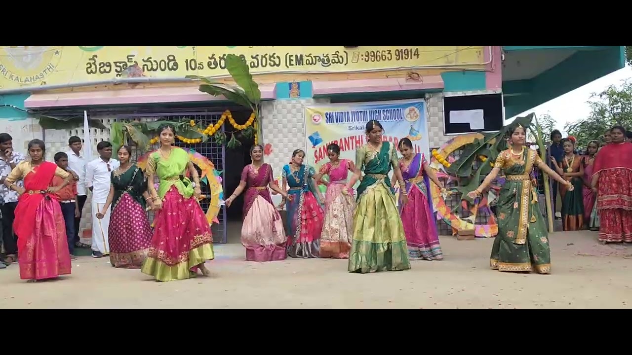 Sandalle Sandalle Song by 8& 9th class students