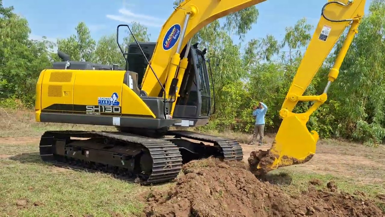 ป้ายแดงประเดิมงาน sumitomo sh130-6 เปิดบ่อใหม่จัดเต็ม excavator and truck