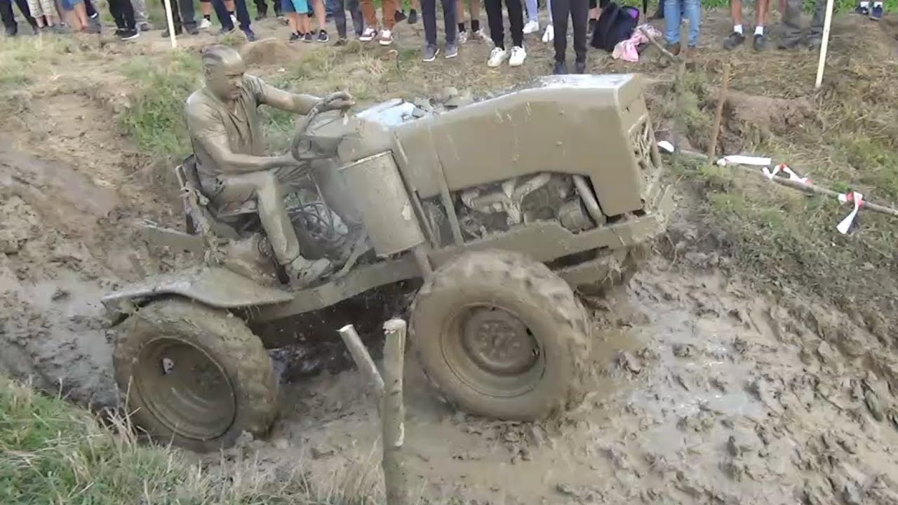 Papradňansk&yacute; Boľceň 2023 - s&uacute;ťaž traktorov Papradno /Tractor show + Offroad/