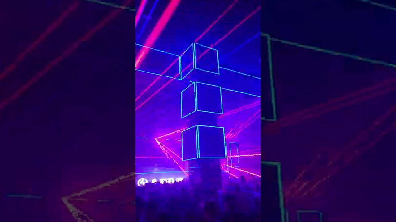 Saturday night at Epic club in Prague