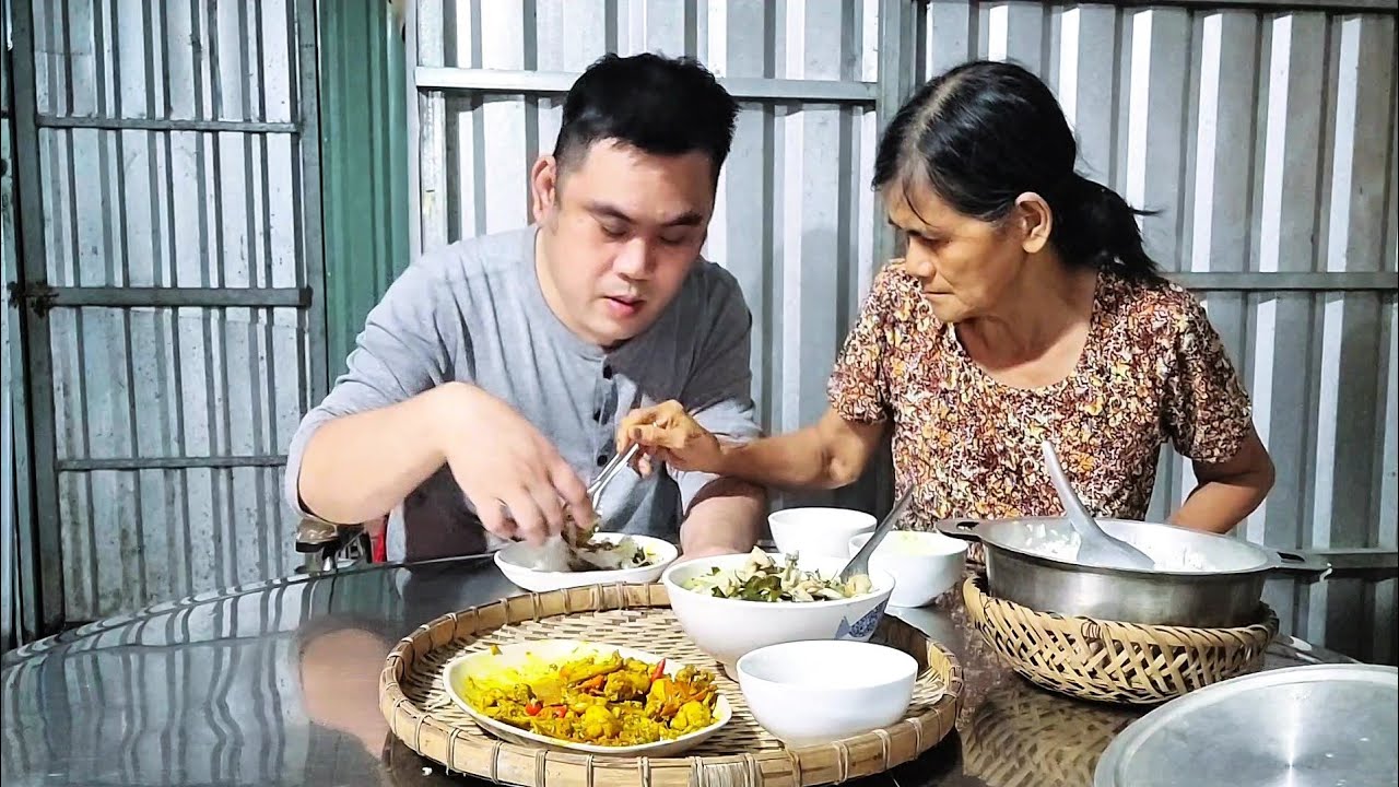 Ếch Kho Sả Ớt Nấu Canh Chua Măng, Bữa Cơm Chiều Ngon Mẹ Nấu | Quê Nhà Còn Mẹ
