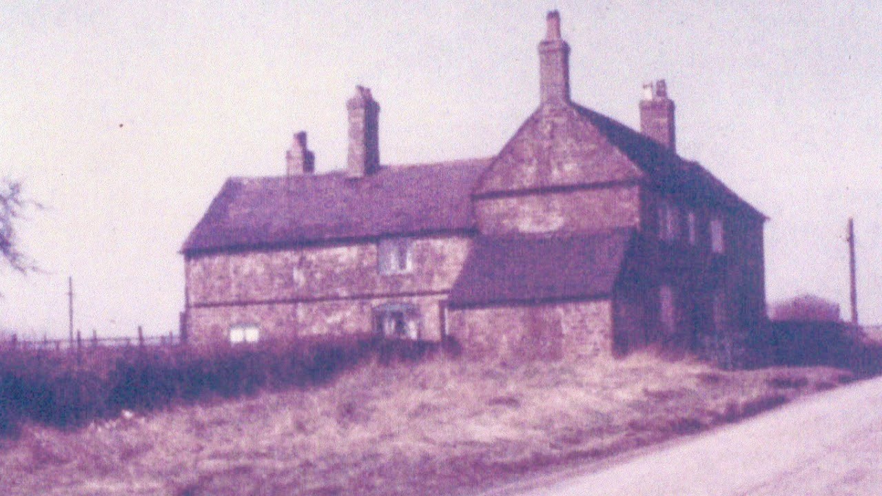 Investigating Ilott Wharf's Hidden Heritage