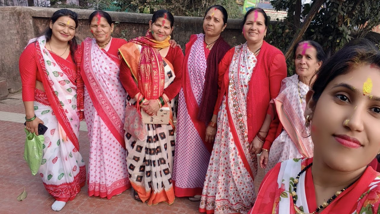 सुबह की शुरुआत पूजा पाठ से,, एकादशी मंदिर दर्शन घर में बनाई स्वादिष्ट गुजिया 🙏🌻🌹💐