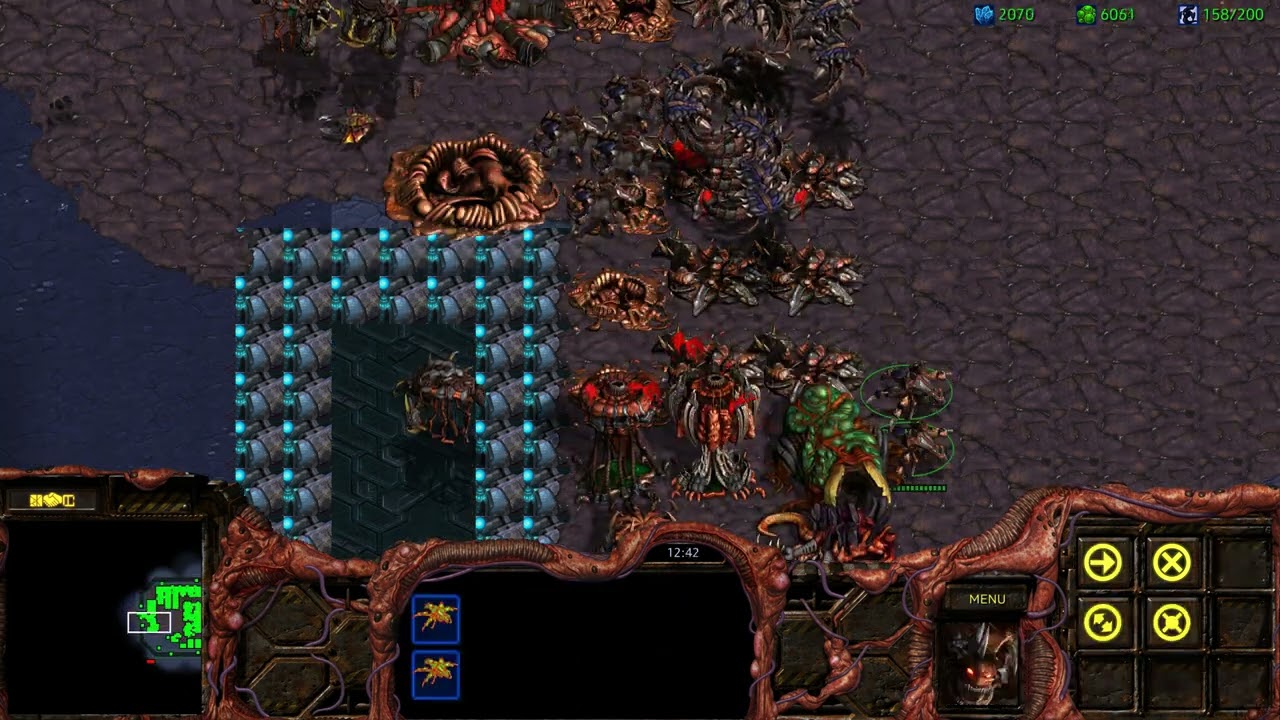 Starcraft Broodwar Remastered Zerg vs 7 Computers in Fast Infinite Map