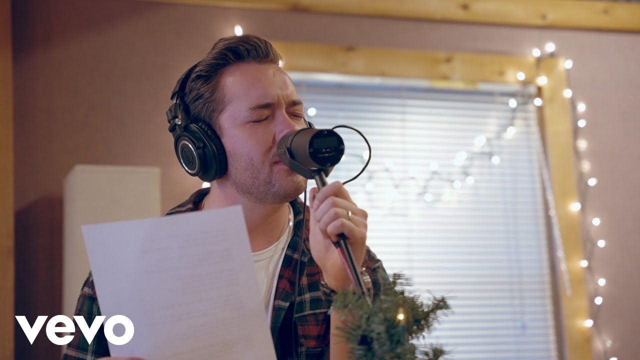 Alex Hall - Have Yourself A Merry Little Christmas