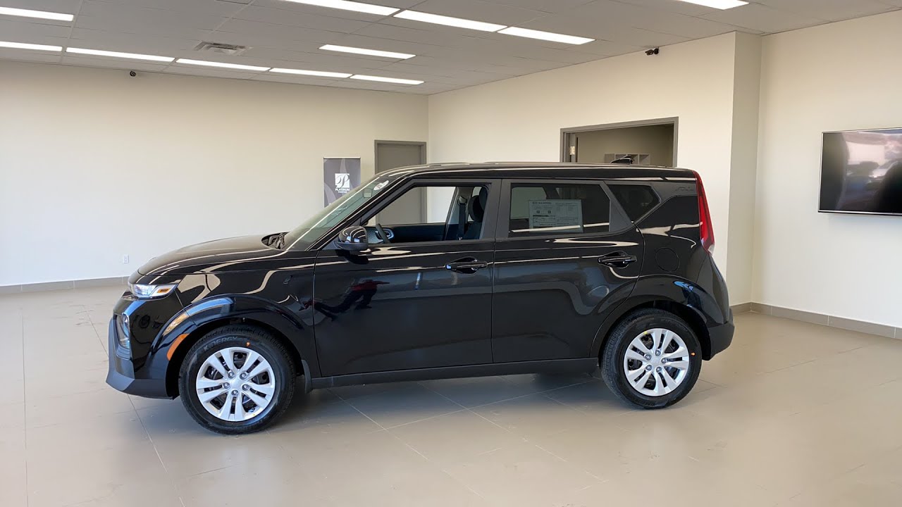 LIVE: 2021 Kia Soul LX - A base model, reviewed in detail!
