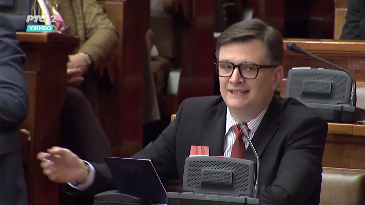 Скупштина Србије | 🚜 Алексићу, ВИ СТЕ ИЗ БУЏЕТА ДОБИЛИ ТРАКТОР – колико сте нам гласова донели?