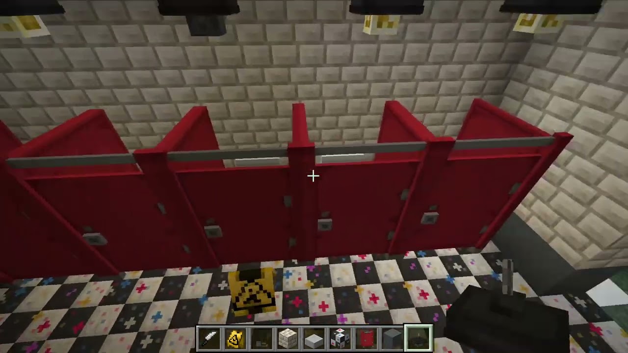 Building FNaF pizzeria in Minecraft