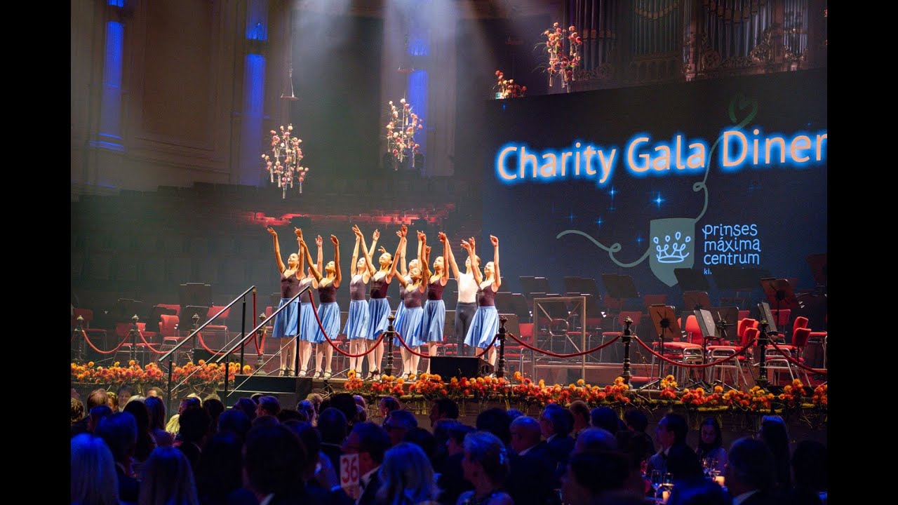 Leerlingen vooropleiding Nationale Balletacademie Charity Gala Diner  Koninklijk Concertgebouw