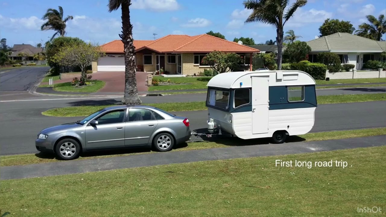 Vintage 10ft caravan restoration.