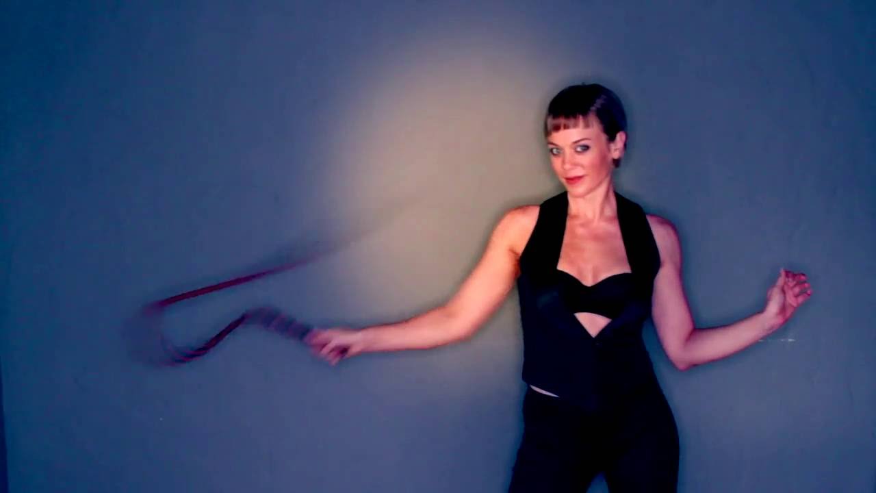 Bullwhip Demonstration by Tonya Kay