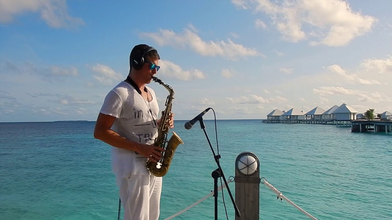 A child is born - alto sax - Maldives lounge - free score