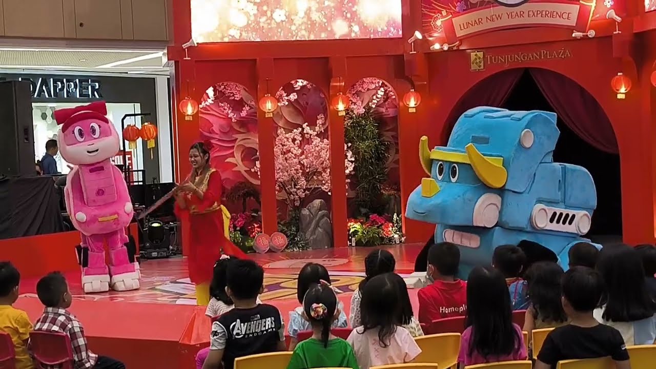Gogo dino show