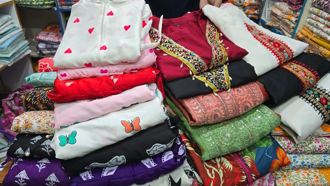 250 টাকায় স্পেশাল অফারে গাউন,টুপিস,থ্রিপিসের পাকিস্তানি ইন্সপায়ার কালেকশন। readymade collection
