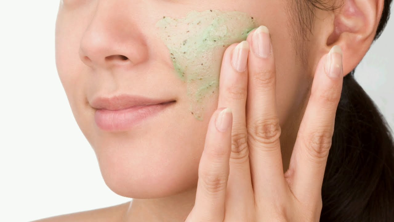 Home made haldi face pack  fahar skin only 1 min