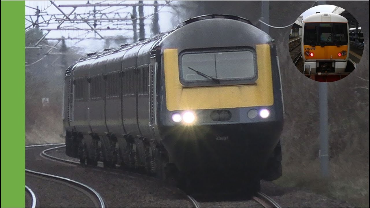 Trains at Lenzie