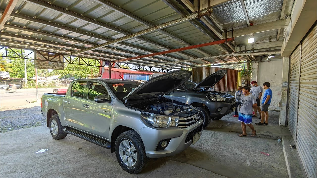 full straight pipe and full exhaust with resonator pinag sabay nating gawin. (Toyota Hilux)