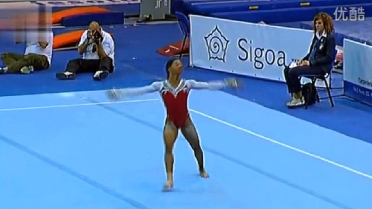 Gabby Douglas FX Jesolo 2015