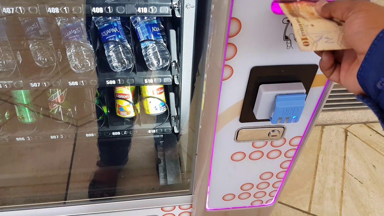 Automatic Cold drinks and snacks Machine at Riyadh Airport!! How to use Vending Machine!!