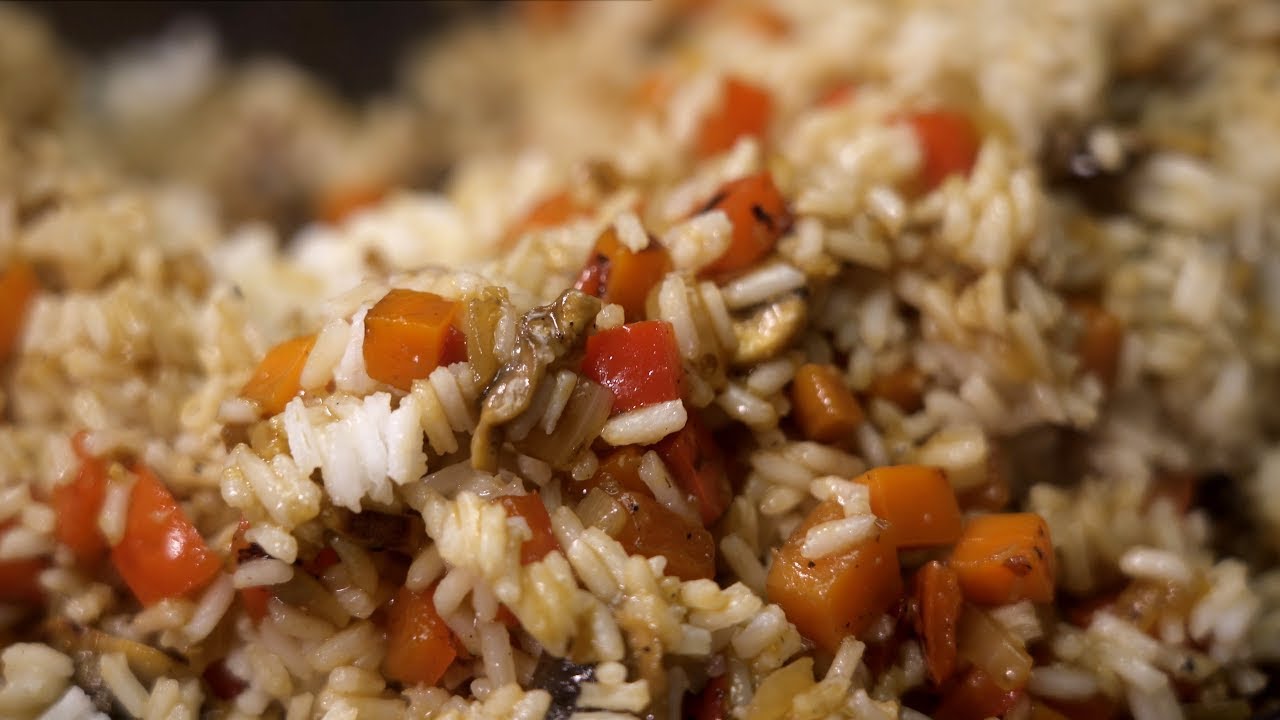 RIZ FRIT CHINOIS AUX L&Eacute;GUMES - recette de cuisine facile et rapide