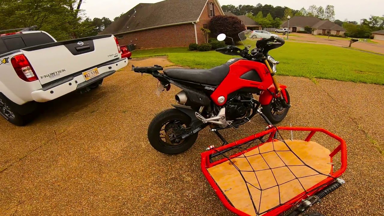 Honda grom with leaning sidecar details