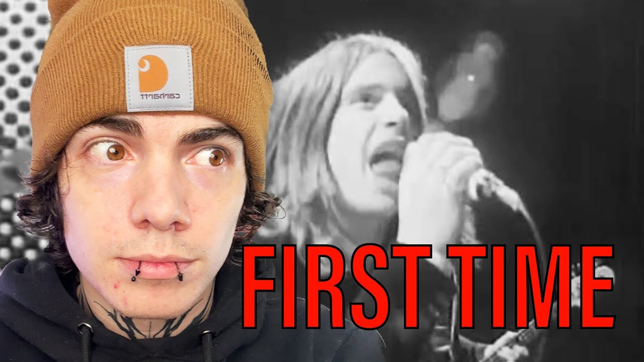 GEN Z Musician REACTS to BLACK SABBATH - Paranoid! This is a trip